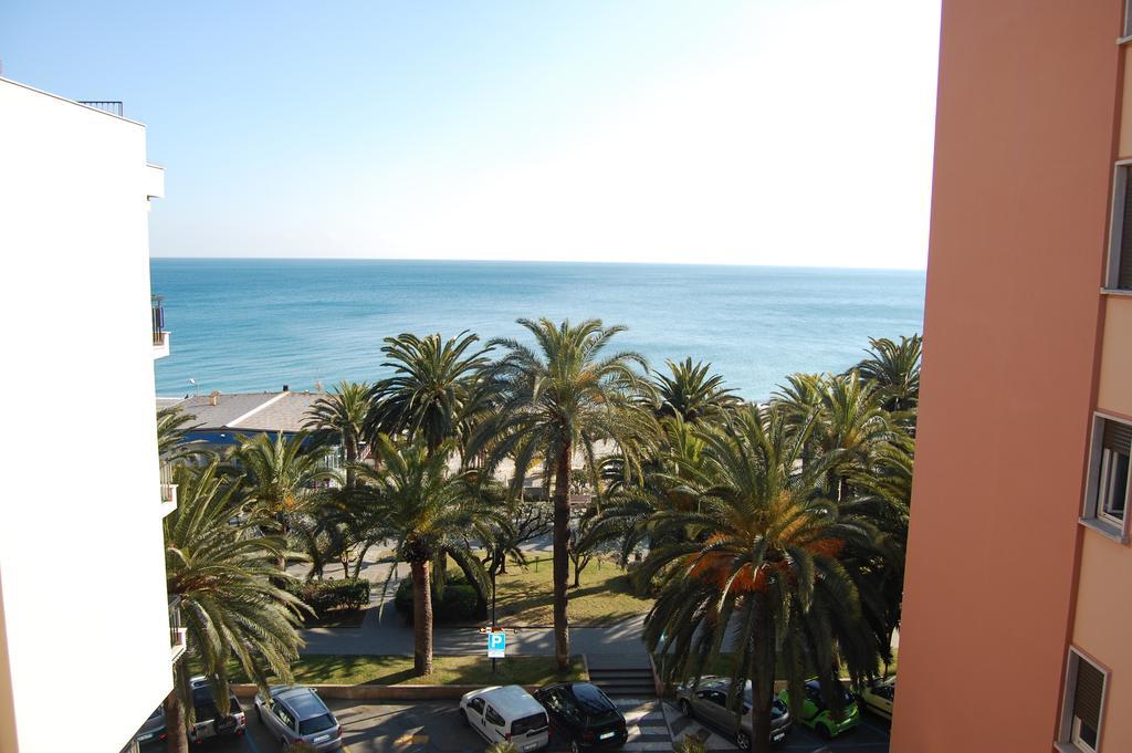 Grand Hotel Moroni Finale Ligure Quarto foto